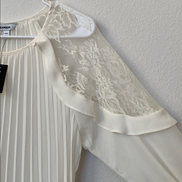Express Cream Dress Blouse - Picture 4 of 7